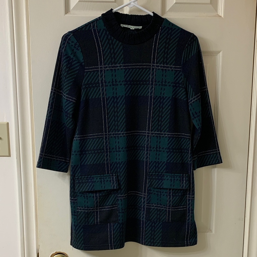 🌷3 for $25🌷Cleo Petites, US XS, Green & Black Plaid Tunic Top With Pockets